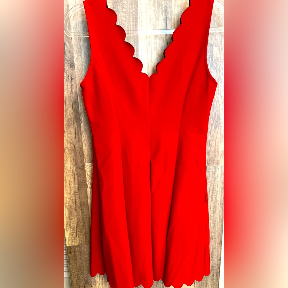 Banana Republic Red Scalloped Hem dress Sz 6